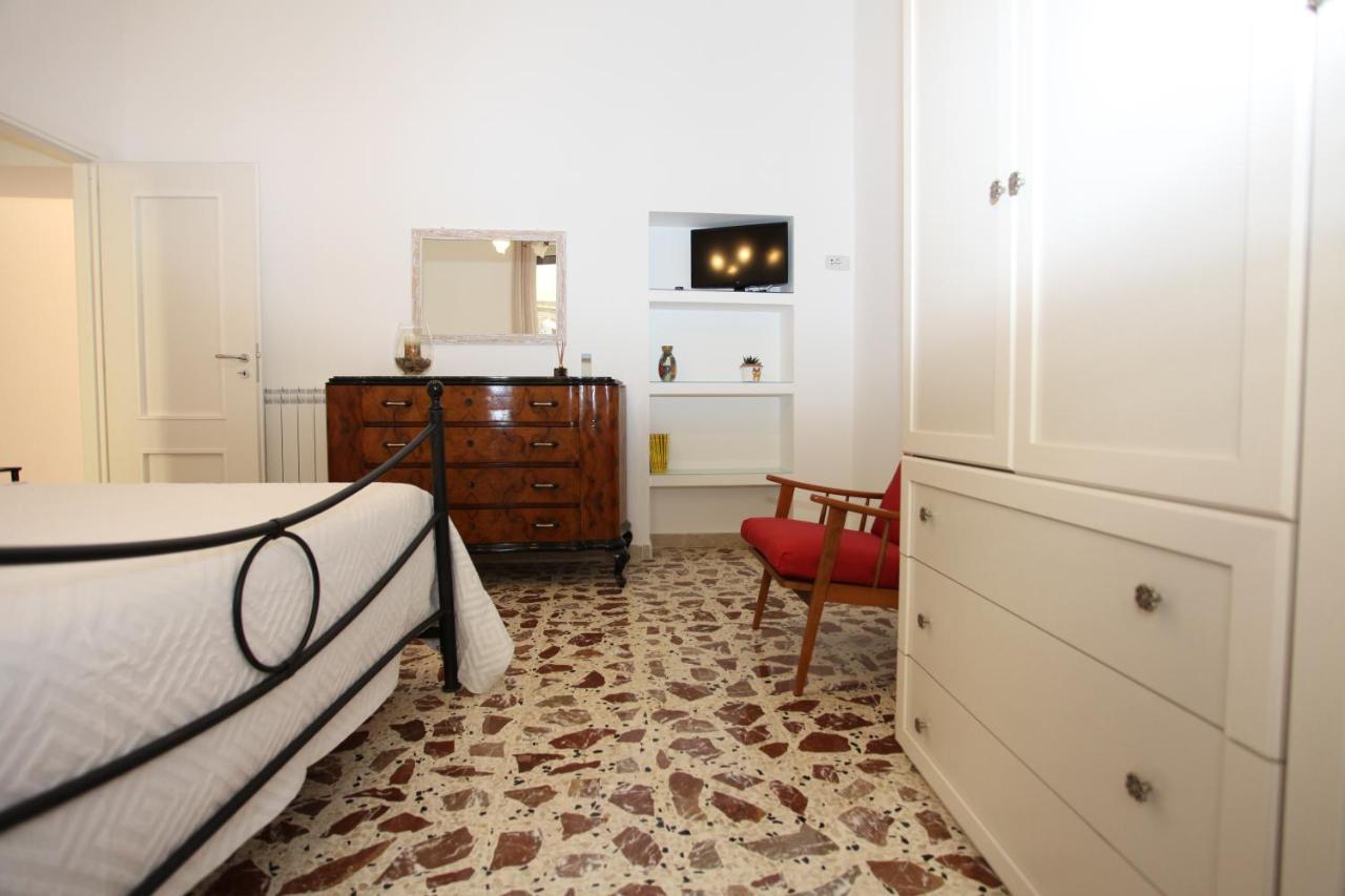 דירות טאורמינה Casa Rosa מראה חיצוני תמונה