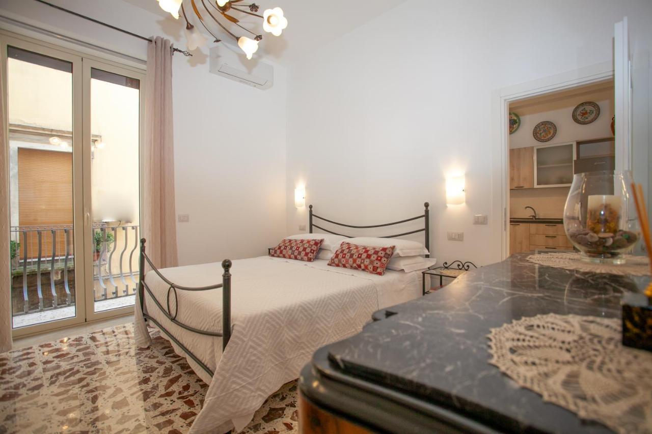 דירות טאורמינה Casa Rosa מראה חיצוני תמונה