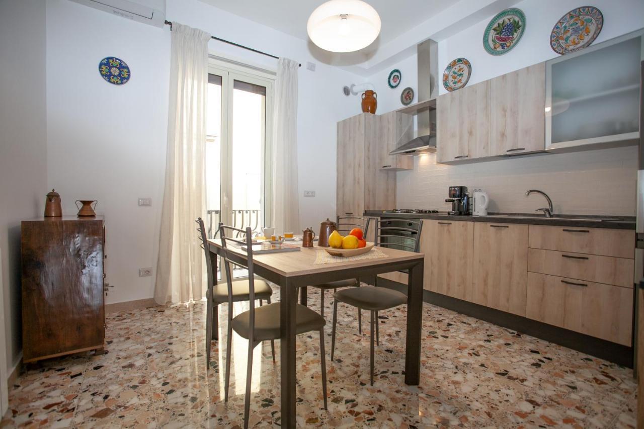 דירות טאורמינה Casa Rosa מראה חיצוני תמונה