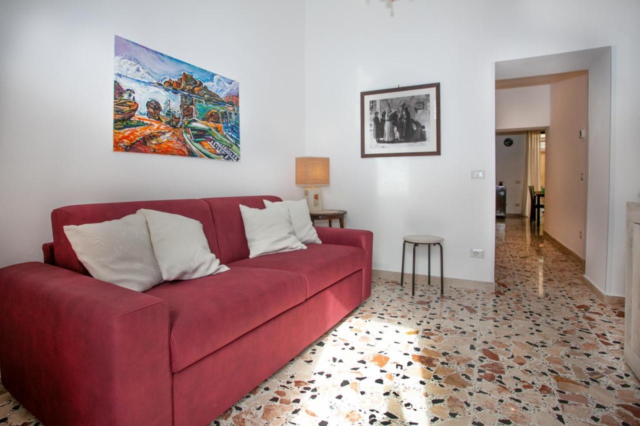 דירות טאורמינה Casa Rosa מראה חיצוני תמונה