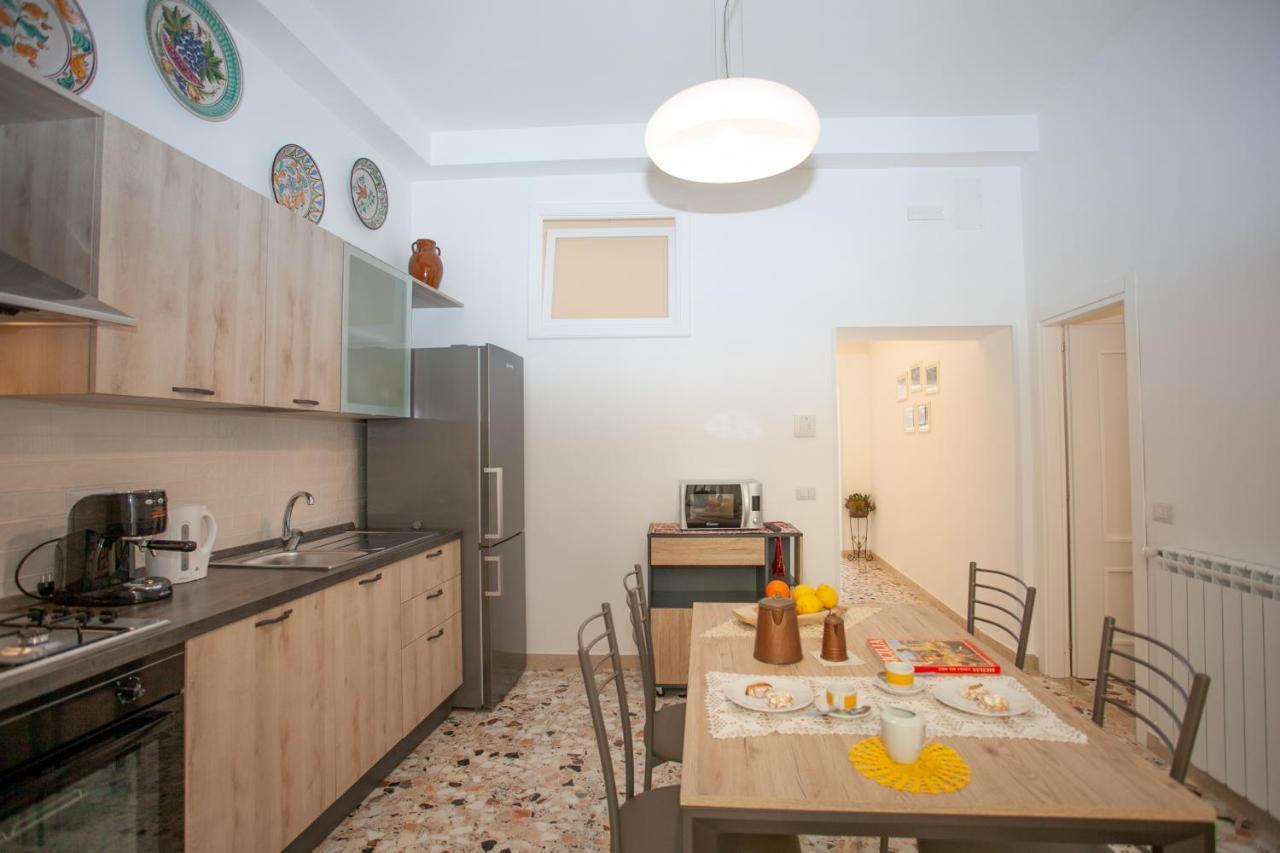 דירות טאורמינה Casa Rosa מראה חיצוני תמונה